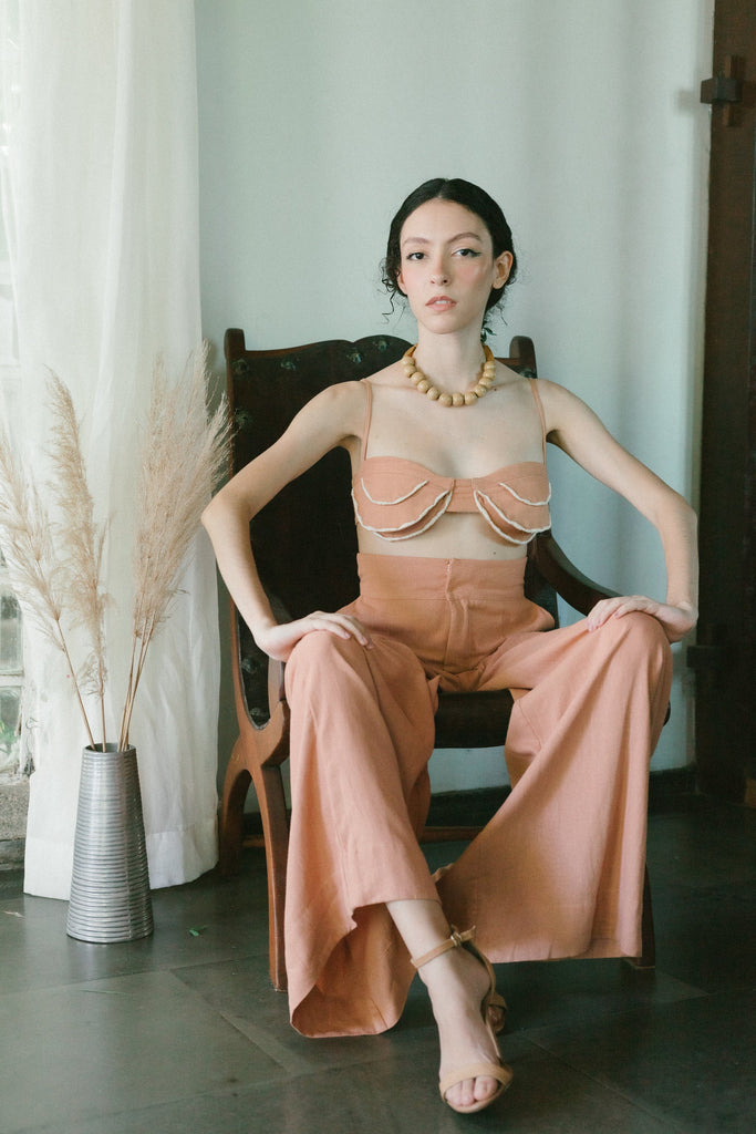 Aluá Linen Ruffle Top - Açude-BR Connection Limited