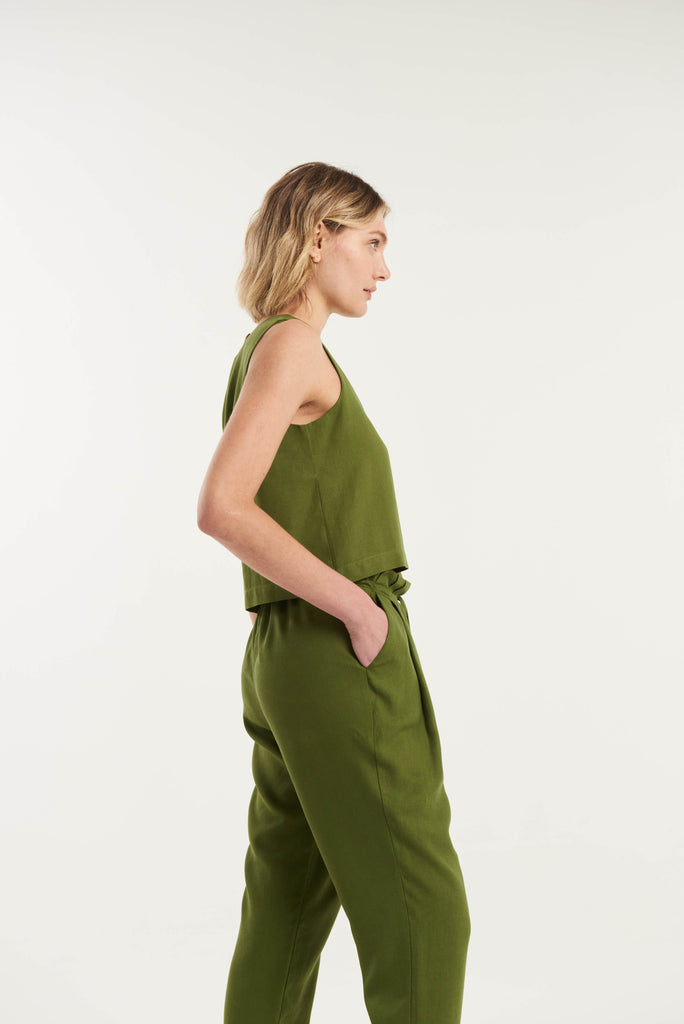 Anne Island Side Button Sleeveless Top - MyBasic-BR Connection Limited