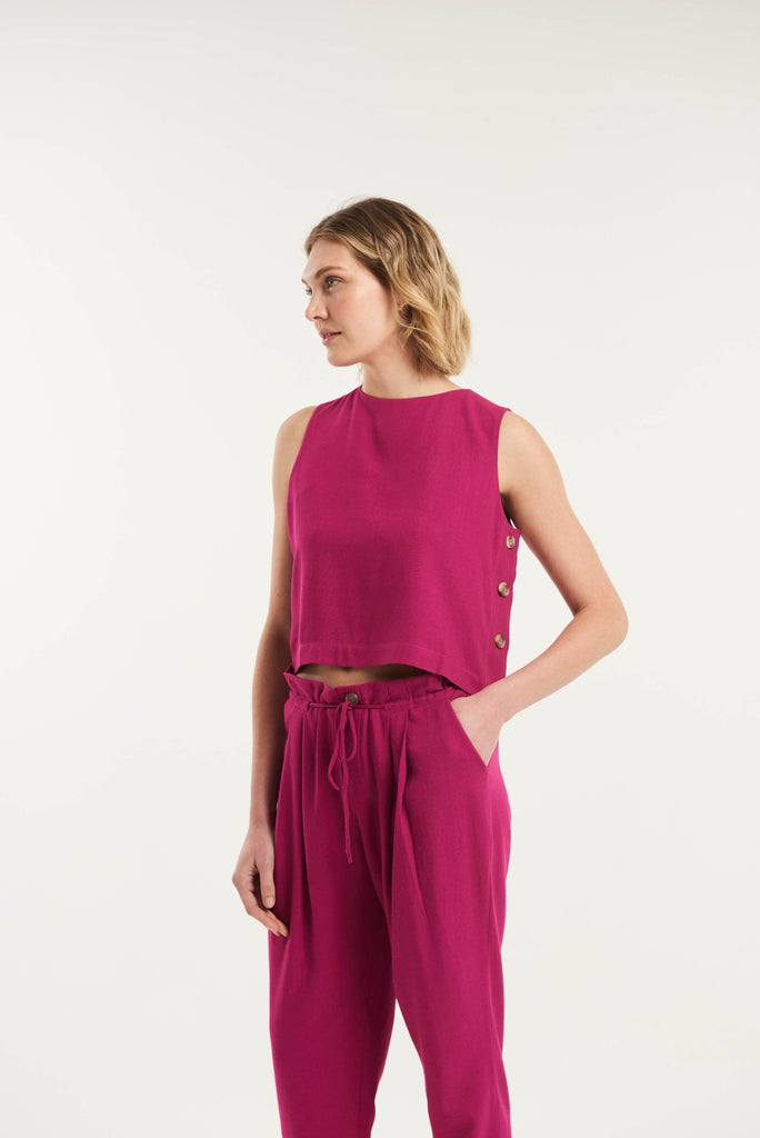 Anne Island Side Button Sleeveless Top - MyBasic-BR Connection Limited