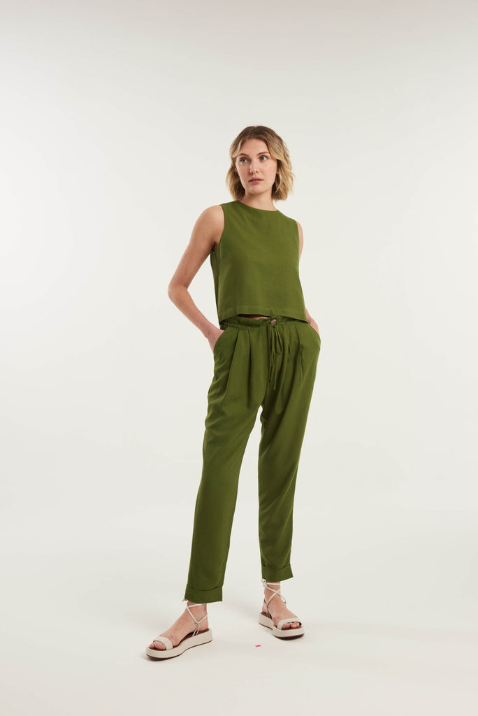 Anne Island Side Button Sleeveless Top - MyBasic-BR Connection Limited