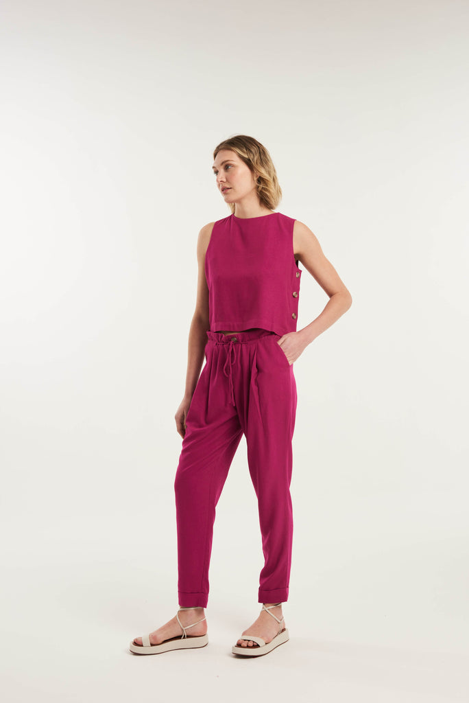 Anne Island Side Button Sleeveless Top - MyBasic-BR Connection Limited