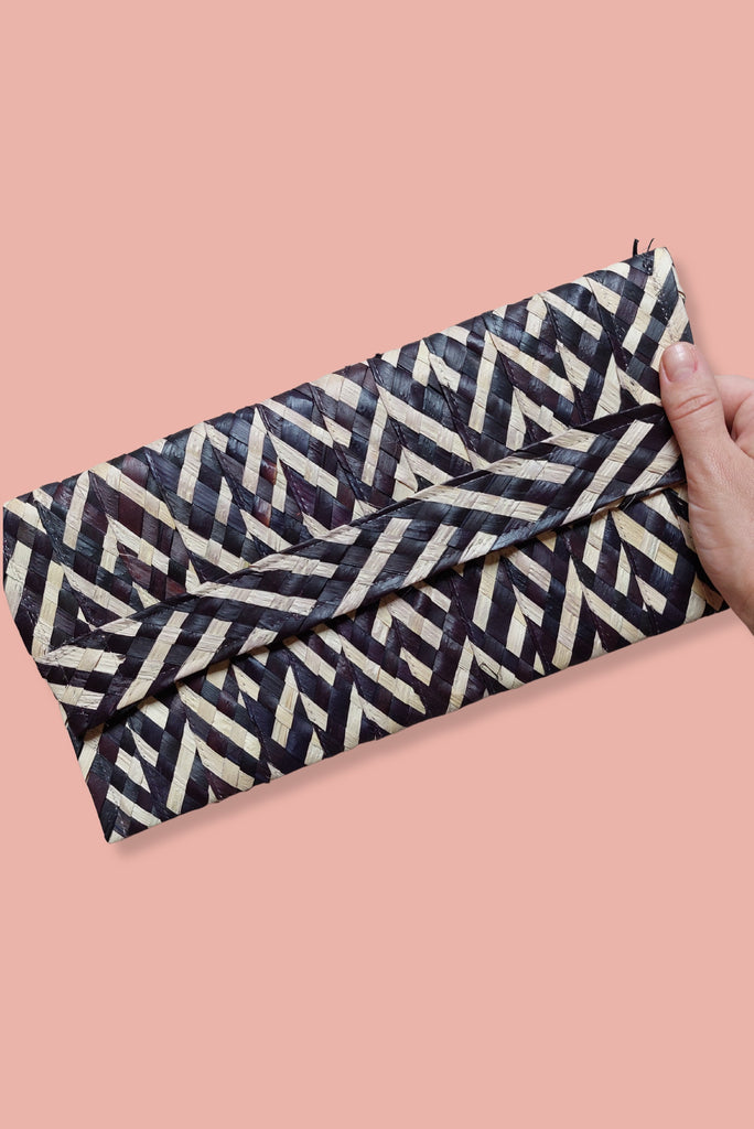 Palm Leaf Straw Clutch - Imaterial-BR Connection Limited
